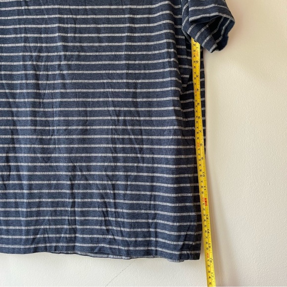 Old Navy Men’s Navy Gray Striped Soft-Washed T-Shirt Large Casual Comfort Tee - Picture 7 of 9